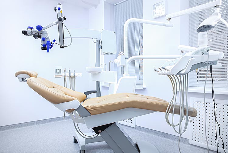 81-zahnarztpraxis-gestaltung-Planungsteam-zahnarztpraxis-ausstattung-zahnarztstuhl